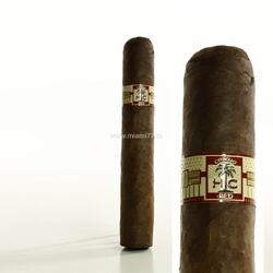 HC Series Red. Corojo 5*50 Robusto (№2354)