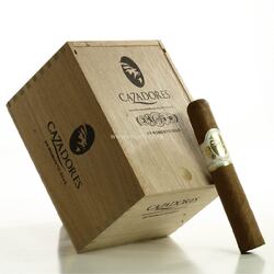 Подарочный набор La Aurora Cazadores (в коробке 20 штук) Connecticut 5*50 Robusto (№2365)