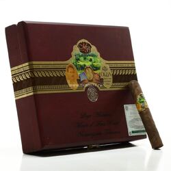 Подарочный набор OLIVA Master Blends III (в коробке 20 штук) Connecticut Broadleaf 5*50 Robusto. Рейтинг 92 (№2423)