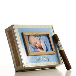 Подарочный набор Alec Bradley It’s a Boy (в коробке 20 штук). Connecticut 6*50 Toro (№2467)