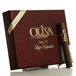 Подарочный набор OLIVA Serie 'V' Liga Especial (10 штук). Habano Sun Grown 6*54 Toro. Рейтинг 94. №6 2019 года. №3 2017 года. №18 2012 года. №22 2011 года. №18 2010 года. №5 2009 года. №12 2008 года. №4 2007 года (№2473)